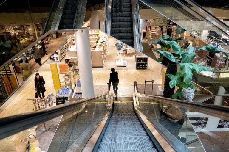 Pour les entreprises américaines, gérer les stocks après deux ans de consommation complètement chamboulée par la pandémie est devenu un exercice délicat (AFP/Archives - Stefani Reynolds)