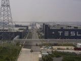 La valeur de l'action Tesla a chuté de 65% en 2022, sa plus grande baisse annuelle jamais enregistrée