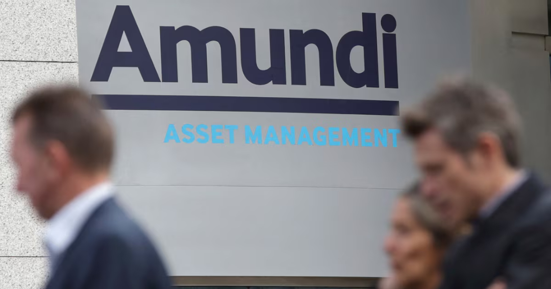 Amundi sonne l’alarme sur l’essor des stablecoins adossés au dollar