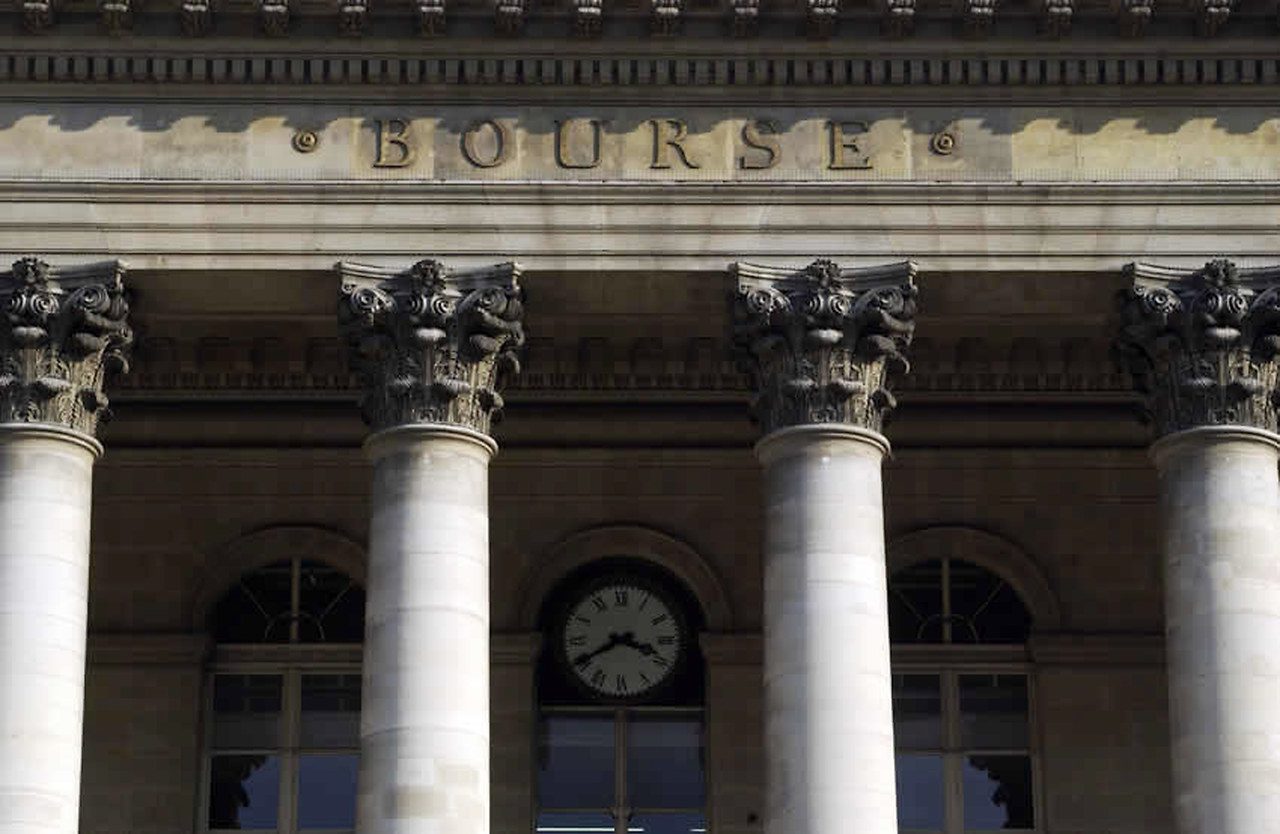 Le CAC 40 vient tutoyer les 6500 points à la faveur d’un gain hebdomadaire de 1,5%