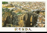 ronda002-espagne-gouffre.jpg