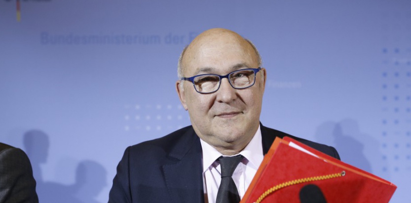 Michel Sapin est optimiste sur le déficit de la France pour les prochaines années. (c) AFP