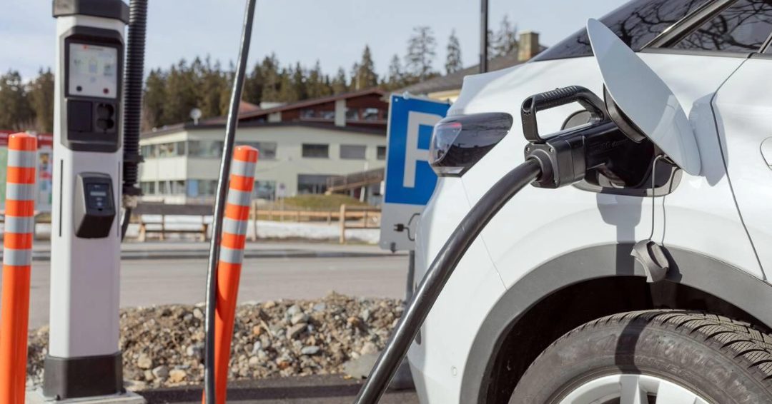 Taxation suisse des véhicules électriques : un modèle pour la France ?